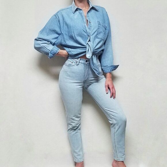 VINTAGE Levi's 560 Orange Tab Light Wash Jeans 18 - Picture 2 of 12